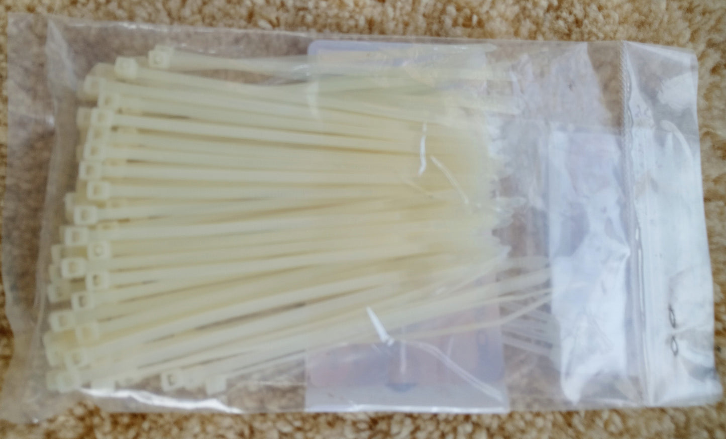 Strong 4" Cable Ties - 18 lb. Tensile Strength - Blue or White (Pack of 100)